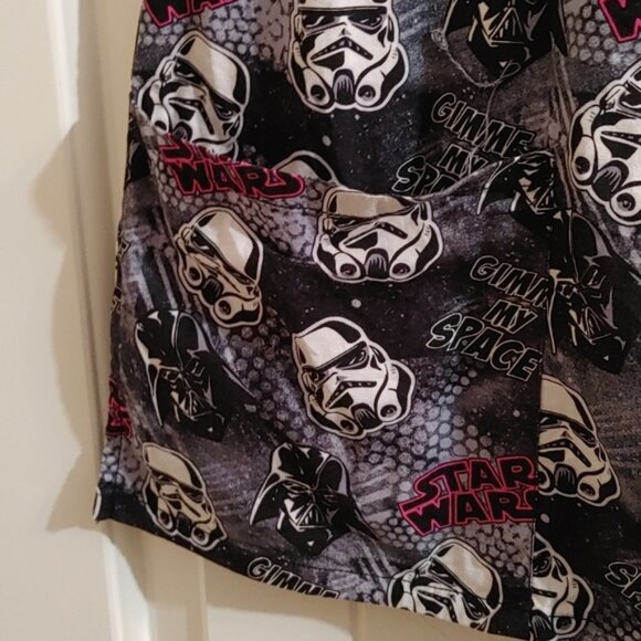 Star Wars hospital nurse scrubs top tunic black, white, pink Small - Picture 4 of 7